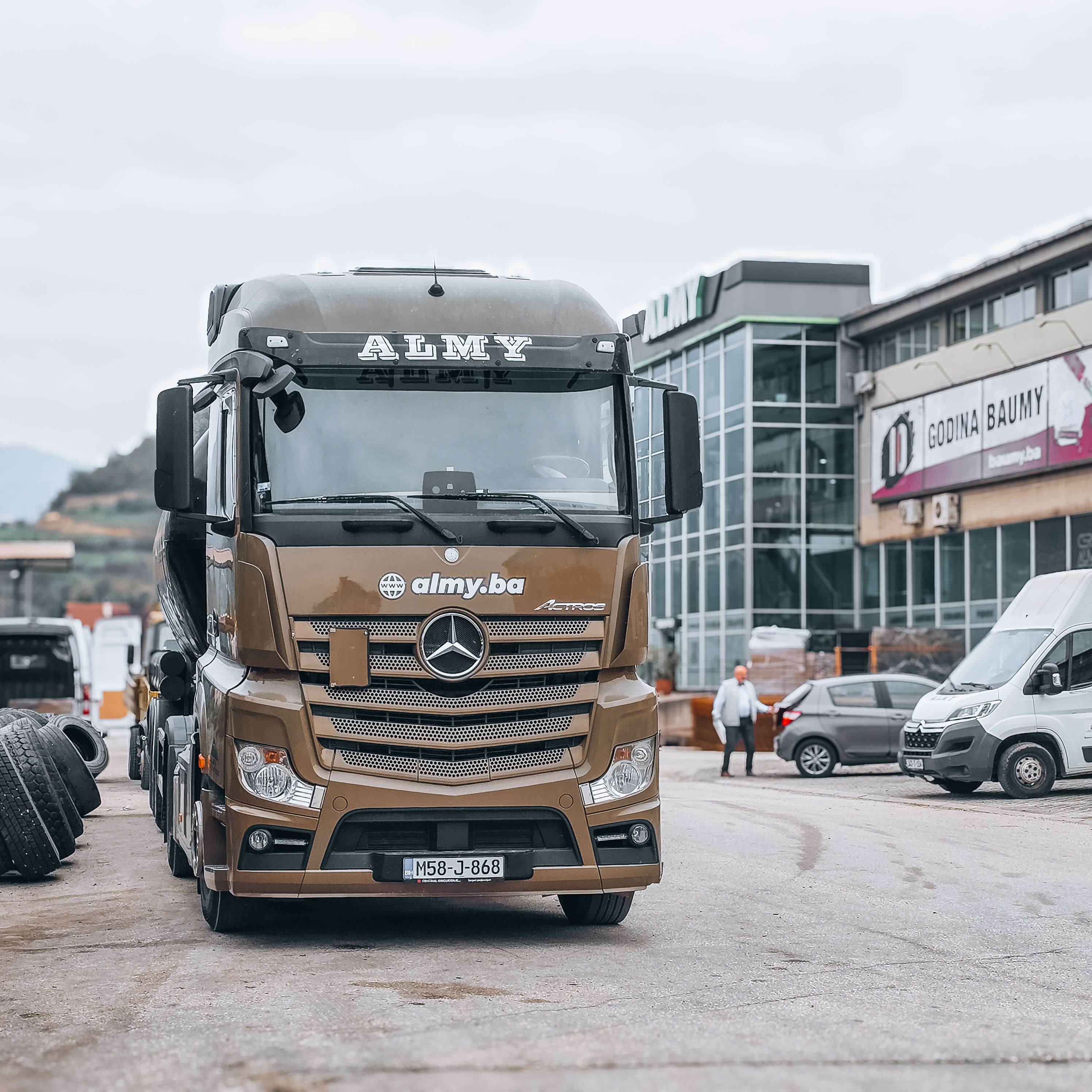 Vozilo za transport ALMY Zenica